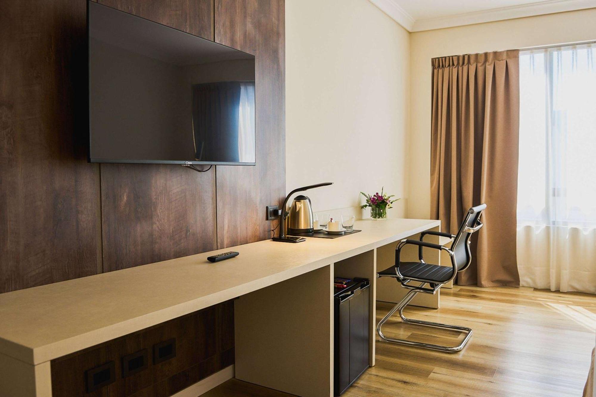 Hotel Dazzler By Wyndham San Martin Ciudad Autónoma de Buenos Aires